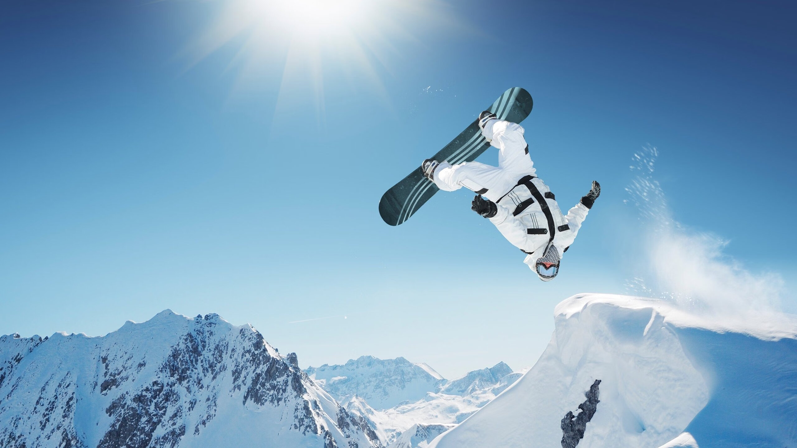 欧冠半决赛：首回合皇马1比0小胜 整场仅三次射正更像围绕中场的棋局